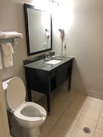 Deerfield Inn & Suites