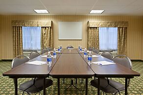 Holiday Inn Express Mount Pleasant-Scottdale by IHG