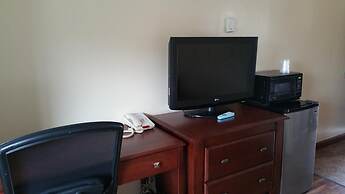 Dartmouth Motor Inn
