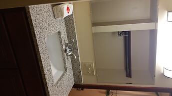 Dartmouth Motor Inn