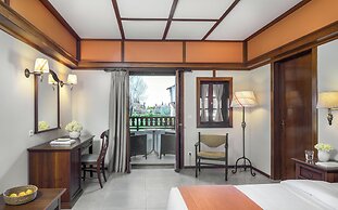 Simantro Resort
