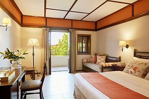 Simantro Resort