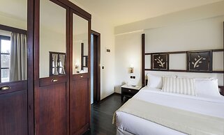 Simantro Resort