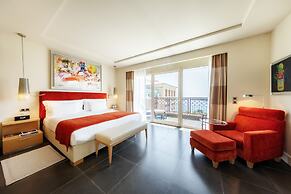 Monte-Carlo Bay Hotel & Resort