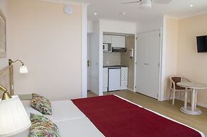 Dorisol Buganvilia Studio Hotel