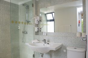 Dorisol Buganvilia Studio Hotel