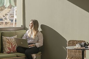 Dorisol Buganvilia Studio Hotel