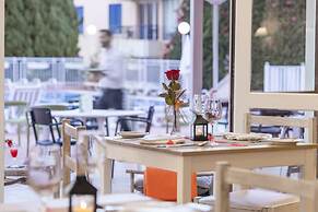 Dorisol Buganvilia Studio Hotel