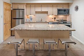 Chateau Chaumont & Dumont Condominiums by Frias