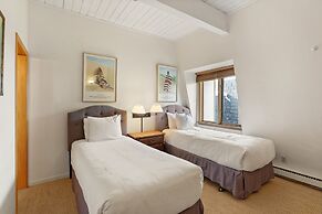 Chateau Chaumont & Dumont Condominiums by Frias