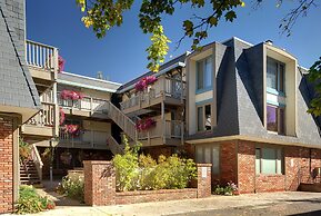 Chateau Chaumont & Dumont Condominiums by Frias