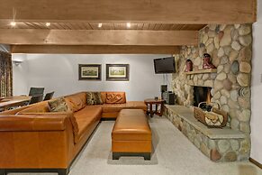 Chateau Chaumont & Dumont Condominiums by Frias