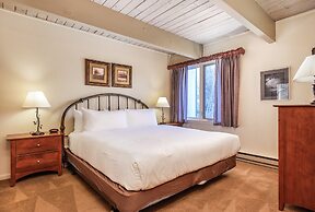 Chateau Chaumont & Dumont Condominiums by Frias