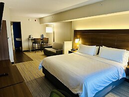 Holiday Inn Express & Suites Milton by IHG