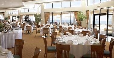 Ramada Plaza by Wyndham Thraki