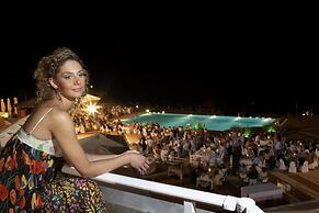 Ramada Plaza by Wyndham Thraki