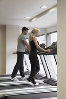 Ramada Plaza by Wyndham Thraki