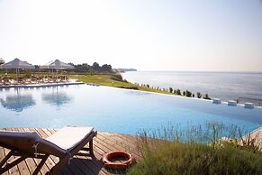 Ramada Plaza by Wyndham Thraki