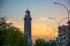 Ramada Plaza by Wyndham Thraki