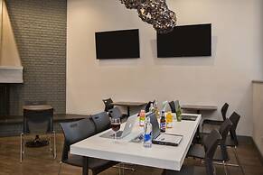 The Kenilworth Hotel - Newark Airport West