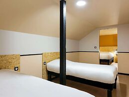 greet Hotel Villeneuve La Garenne