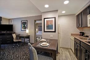 Homewood Suites by Hilton Edgewater