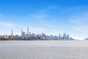 Homewood Suites by Hilton Edgewater