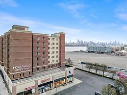 Homewood Suites by Hilton Edgewater
