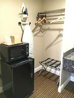 Regency Inn And Suites