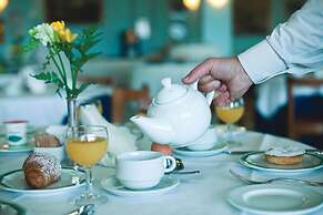 Grand Hotel Moon Valley