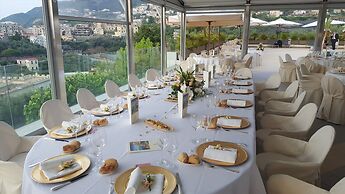 Grand Hotel Moon Valley