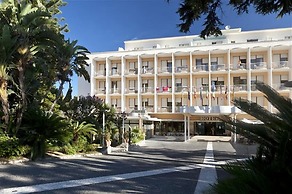 Grand Hotel Moon Valley