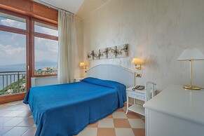 Grand Hotel Moon Valley