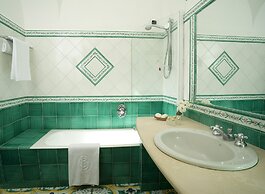 Gatto Bianco Hotel & SPA