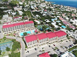 Simpson Bay Resort, Marina & Spa