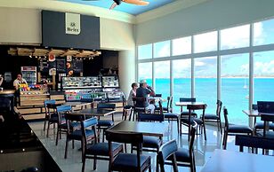 Simpson Bay Resort, Marina & Spa