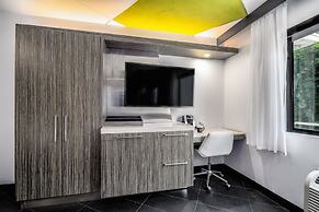 The Moment Hotel