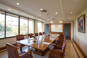 The Imperial River House Resort