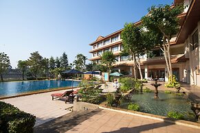 The Imperial River House Resort