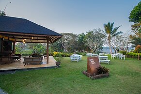 The Imperial River House Resort