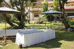 The Imperial River House Resort