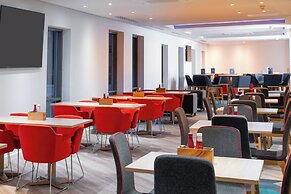 Holiday Inn Express Stevenage by IHG