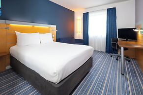 Holiday Inn Express Stevenage by IHG