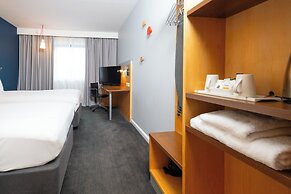 Holiday Inn Express Stevenage by IHG
