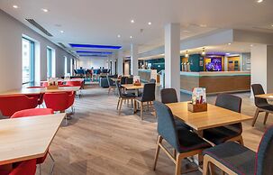 Holiday Inn Express Stevenage by IHG