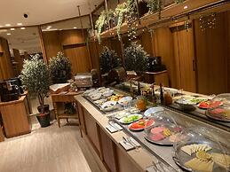 Housez Suites and Apartments - Special Class