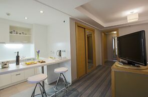 Housez Suites and Apartments - Special Class