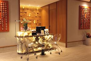 Housez Suites and Apartments - Special Class