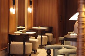 Housez Suites and Apartments - Special Class