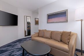 Fairfield Inn and Suites by Marriott Denton